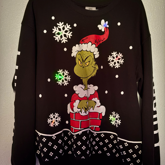 THE GRINCH NAUGHTY LIGHTED CHRISTMAS PULLOVER SWEATSHIRT SIZE L - Picture 8 of 9